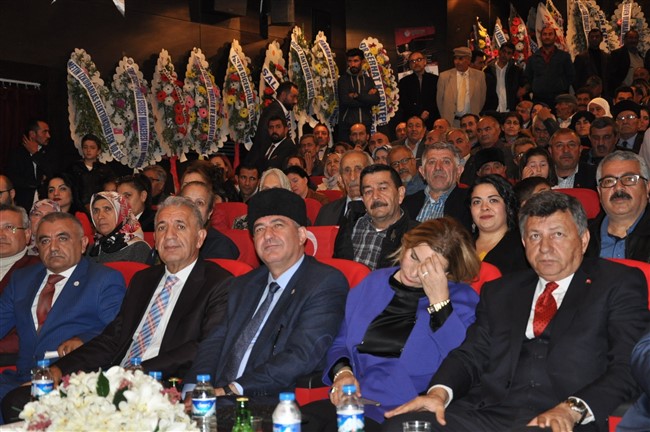 kars-asik-senlik-festivali-renkli-goruntulere-sahne-oldu-(7).jpg